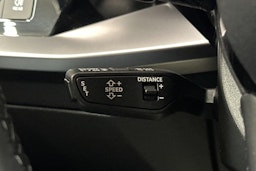 valkoinen Audi A3 2023 kuva 19.