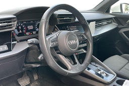 valkoinen Audi A3 2023 kuva 3.