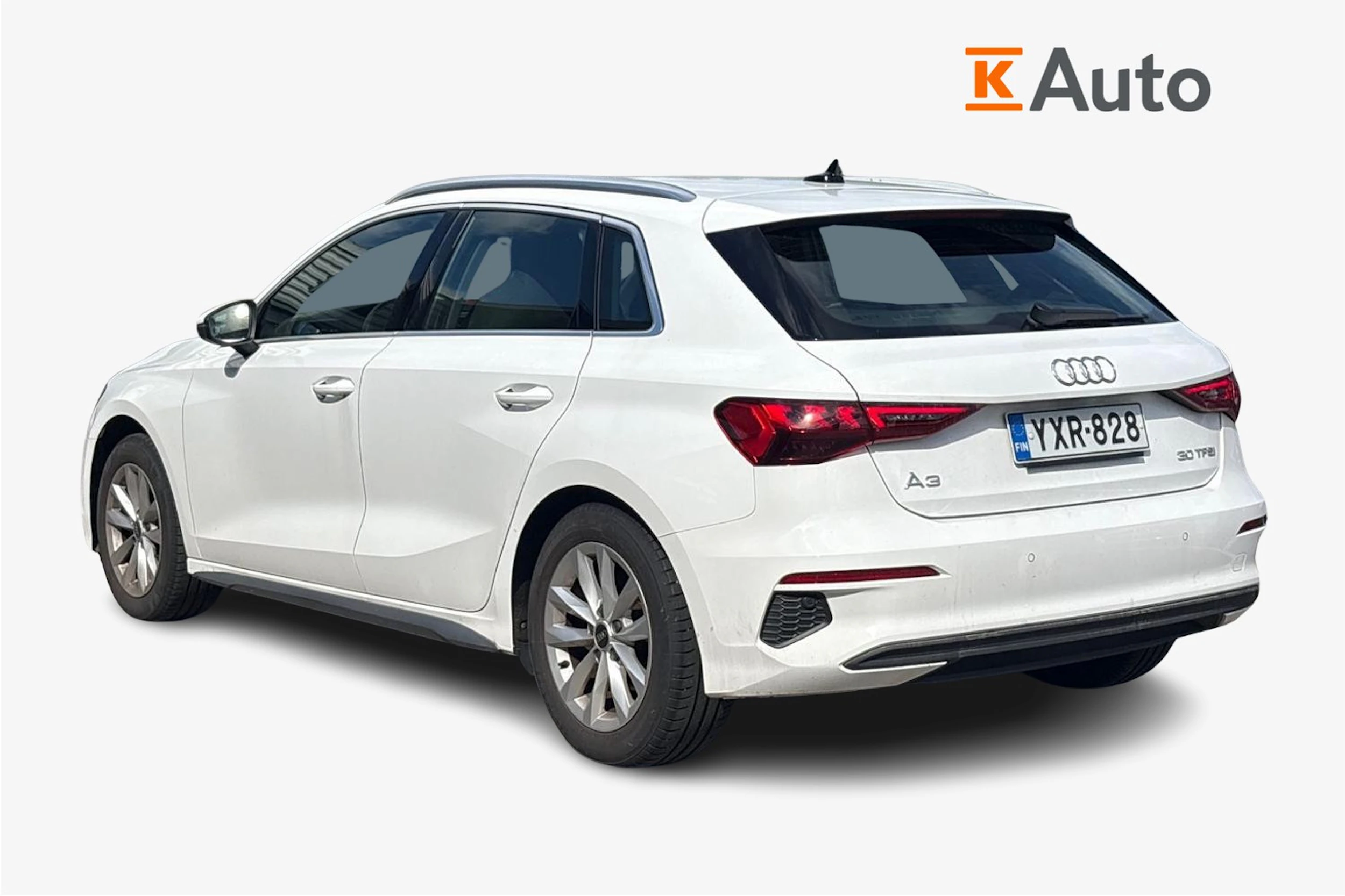 valkoinen Audi A3 2023 kuva 2.