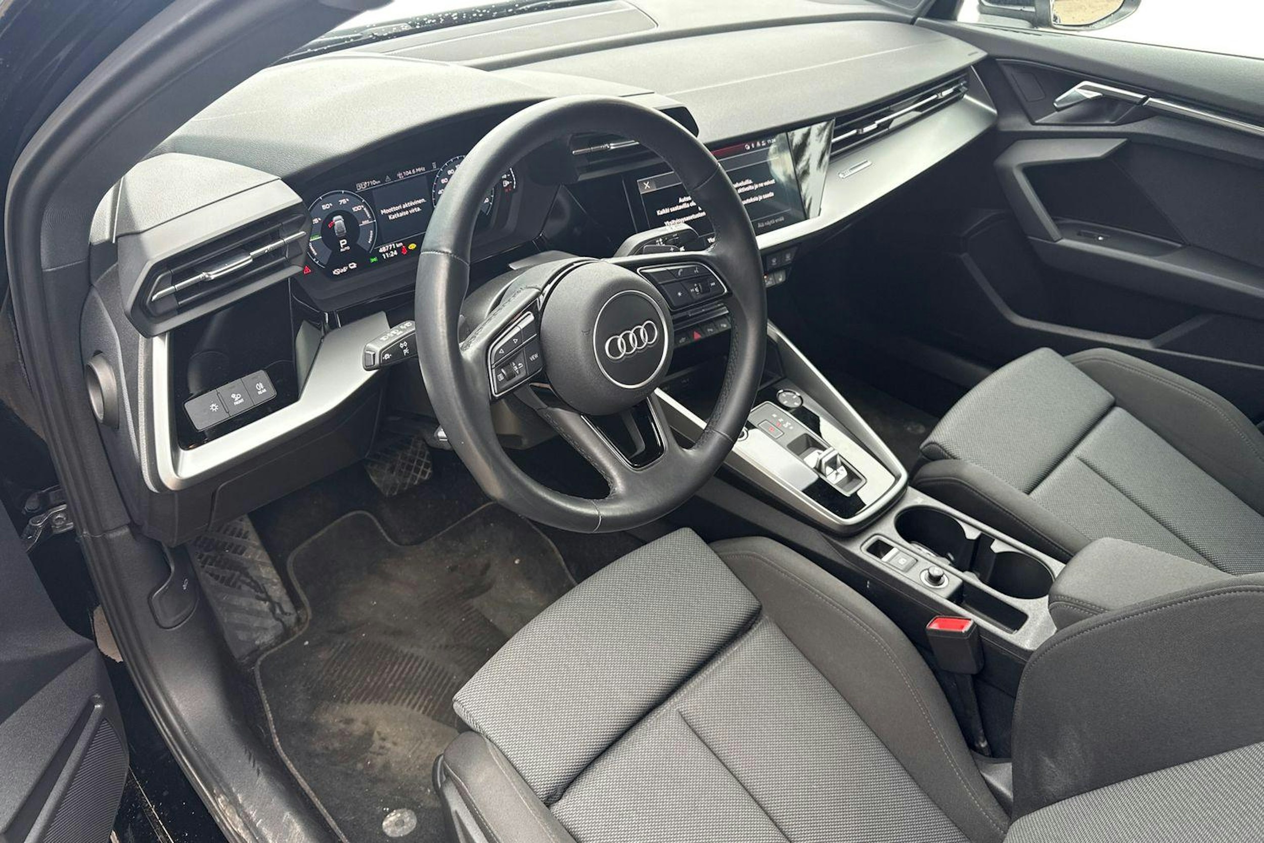 musta Audi A3 2023 kuva 3.
