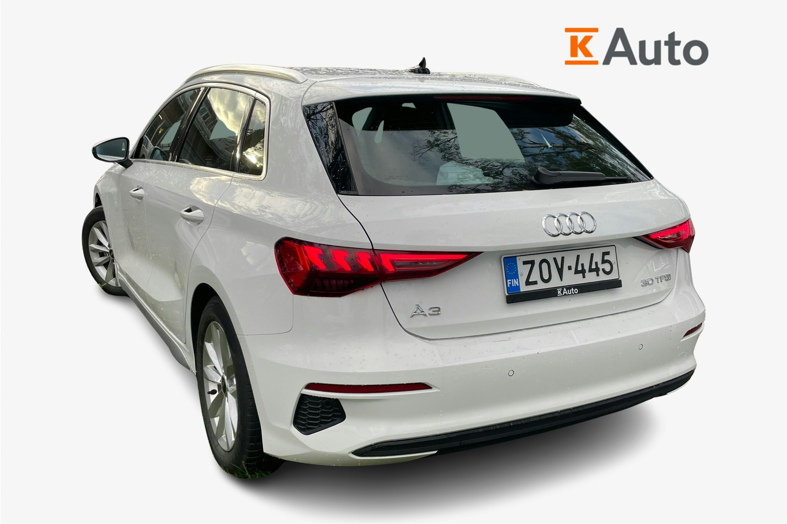 valkoinen Audi A3 2023 kuva 2.