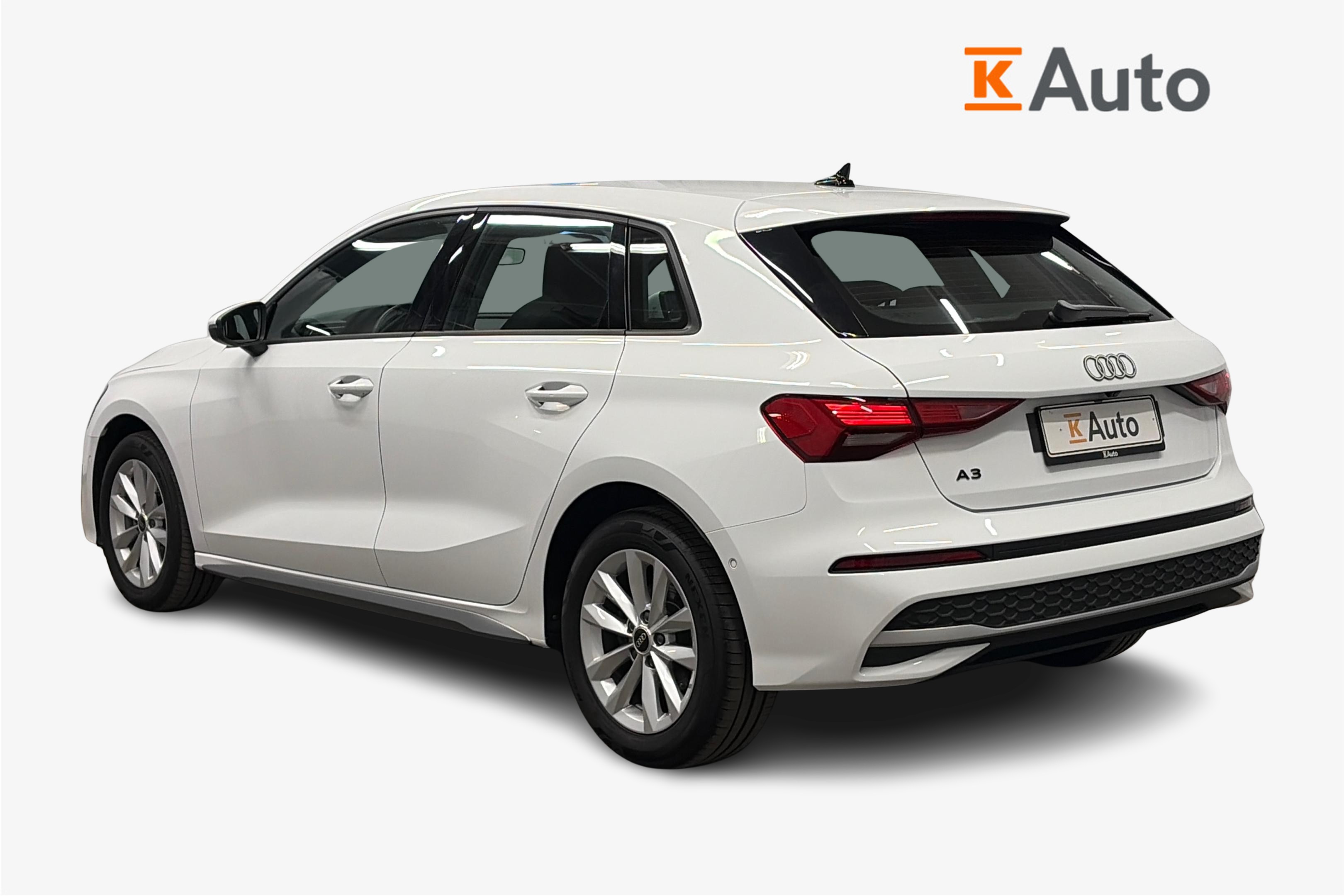 Audi A3 Sportback 35 TFSI 2025, kuva 2/30