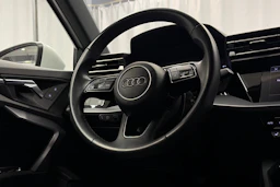valkoinen Audi A3 2025 kuva 13.