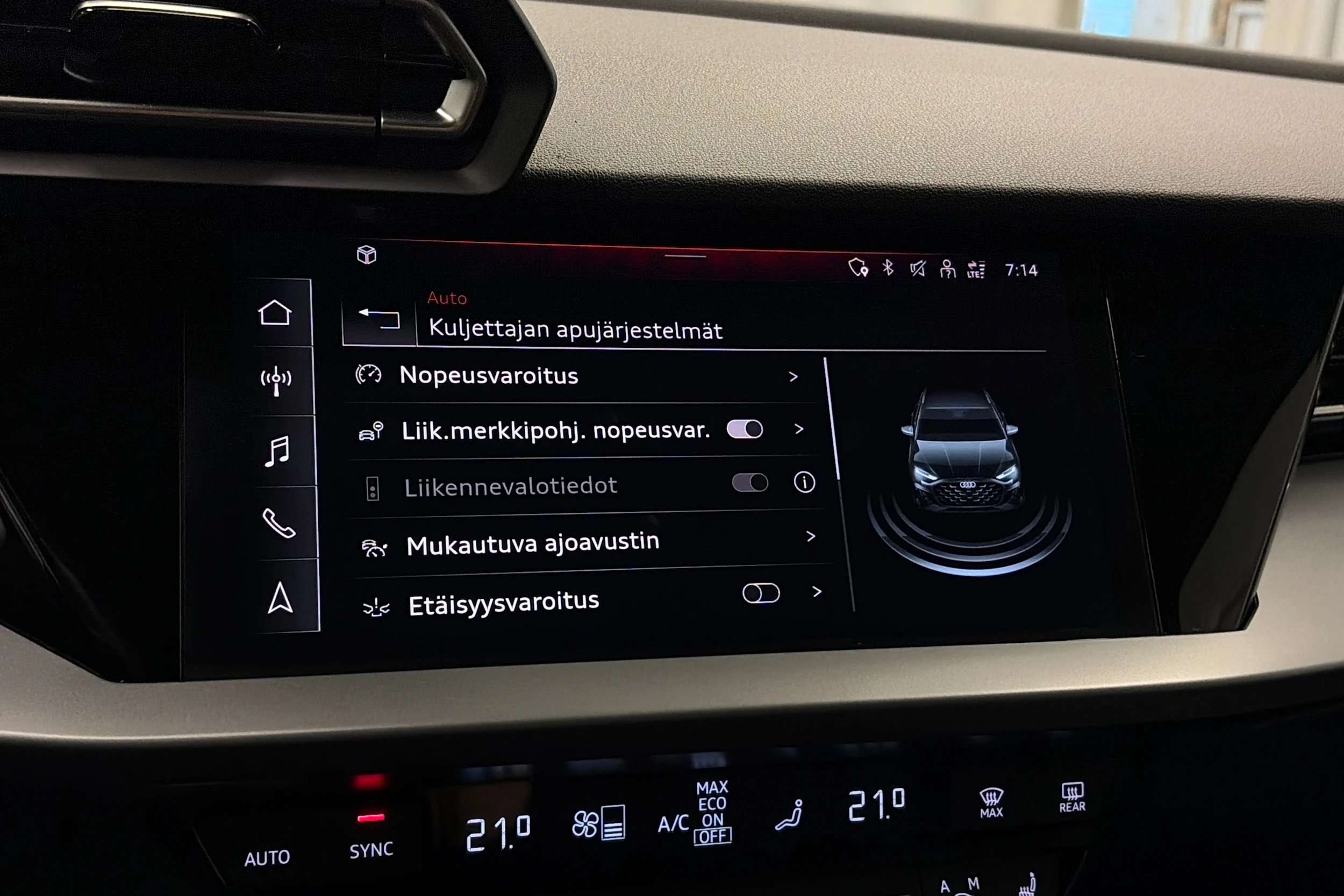 valkoinen Audi A3 2025 kuva 19.