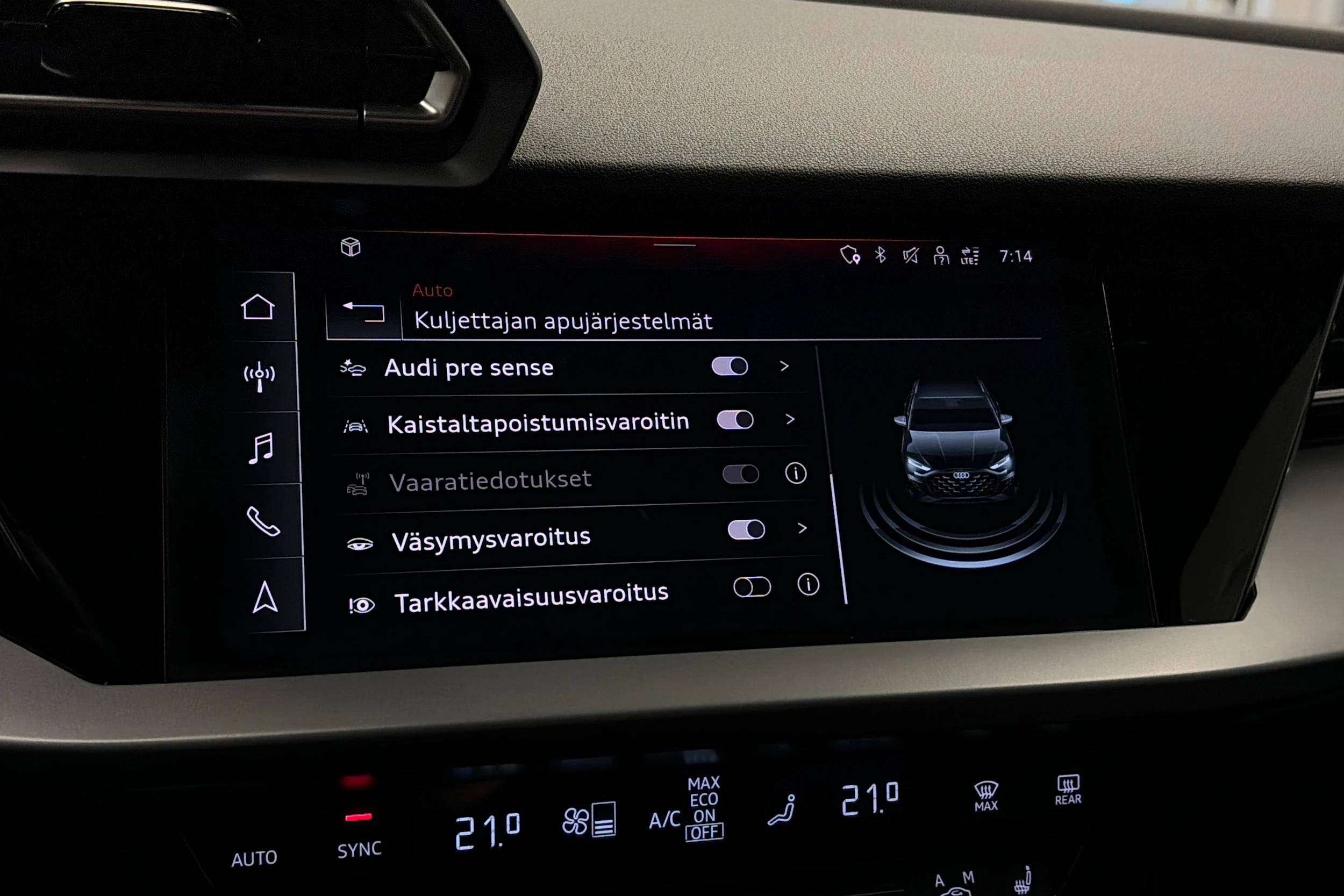 valkoinen Audi A3 2025 kuva 20.