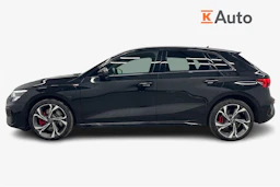 musta Audi A3 2024 kuva 7.