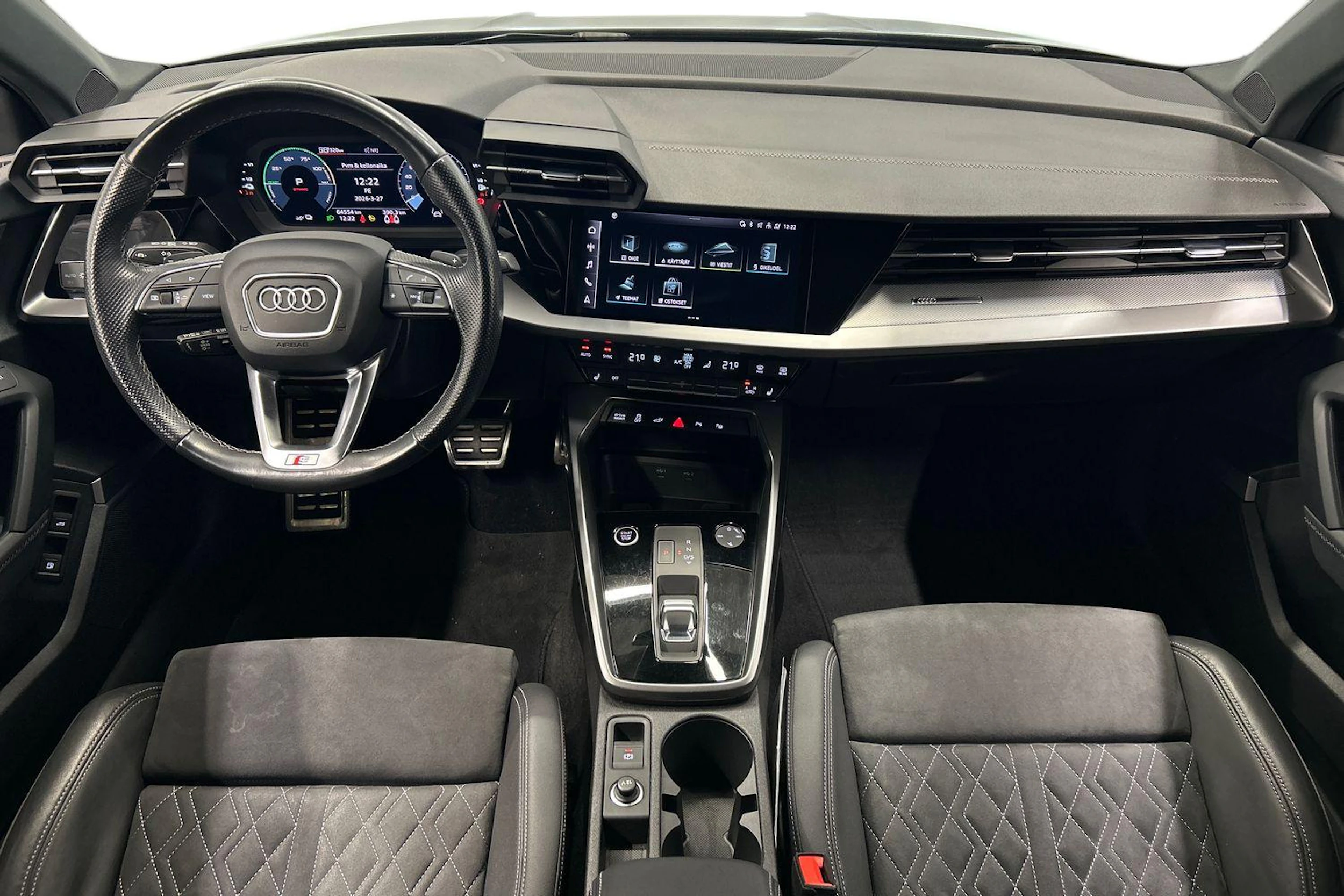 musta Audi A3 2024 kuva 9.