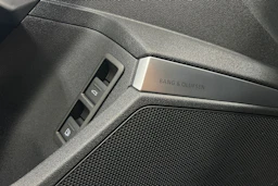 musta Audi A3 2024 kuva 21.