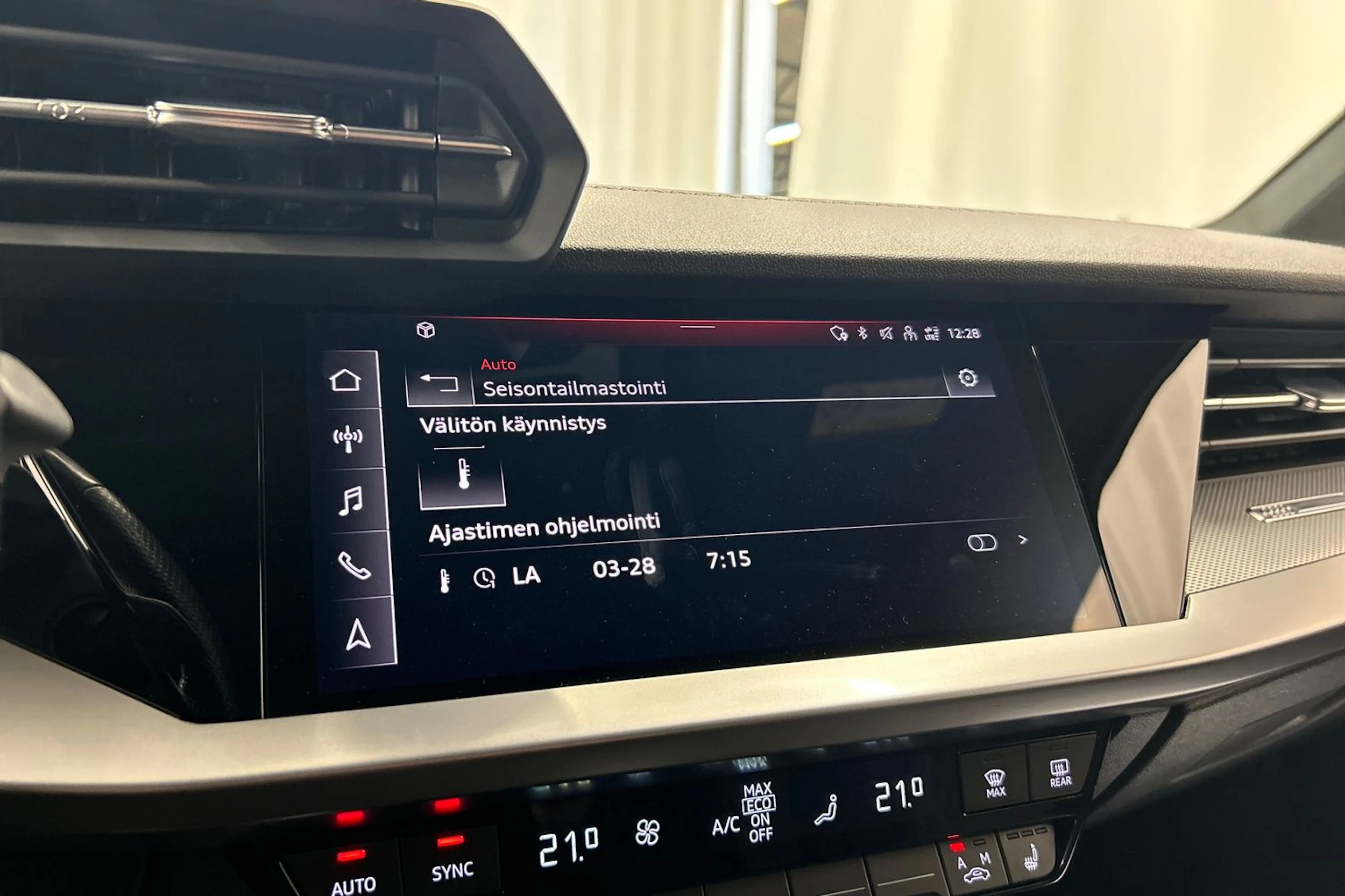 musta Audi A3 2024 kuva 27.