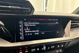 musta Audi A3 2024 kuva 27.
