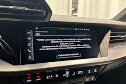 musta Audi A3 2024 kuva 29.