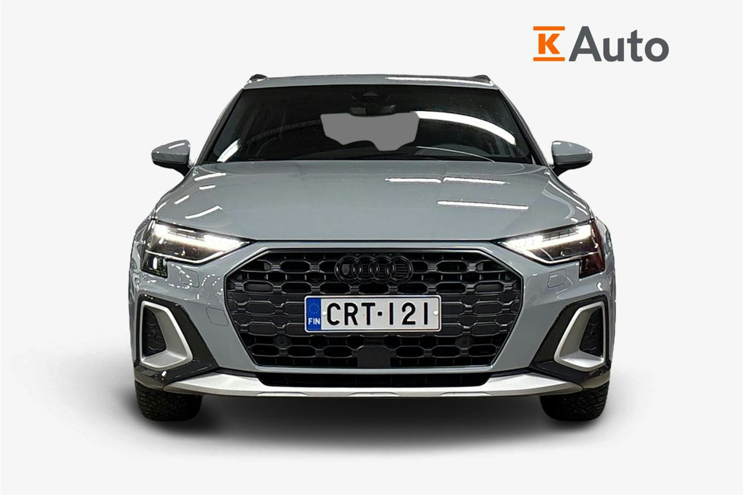 Harmaa Audi A3 2024 kuva 5.