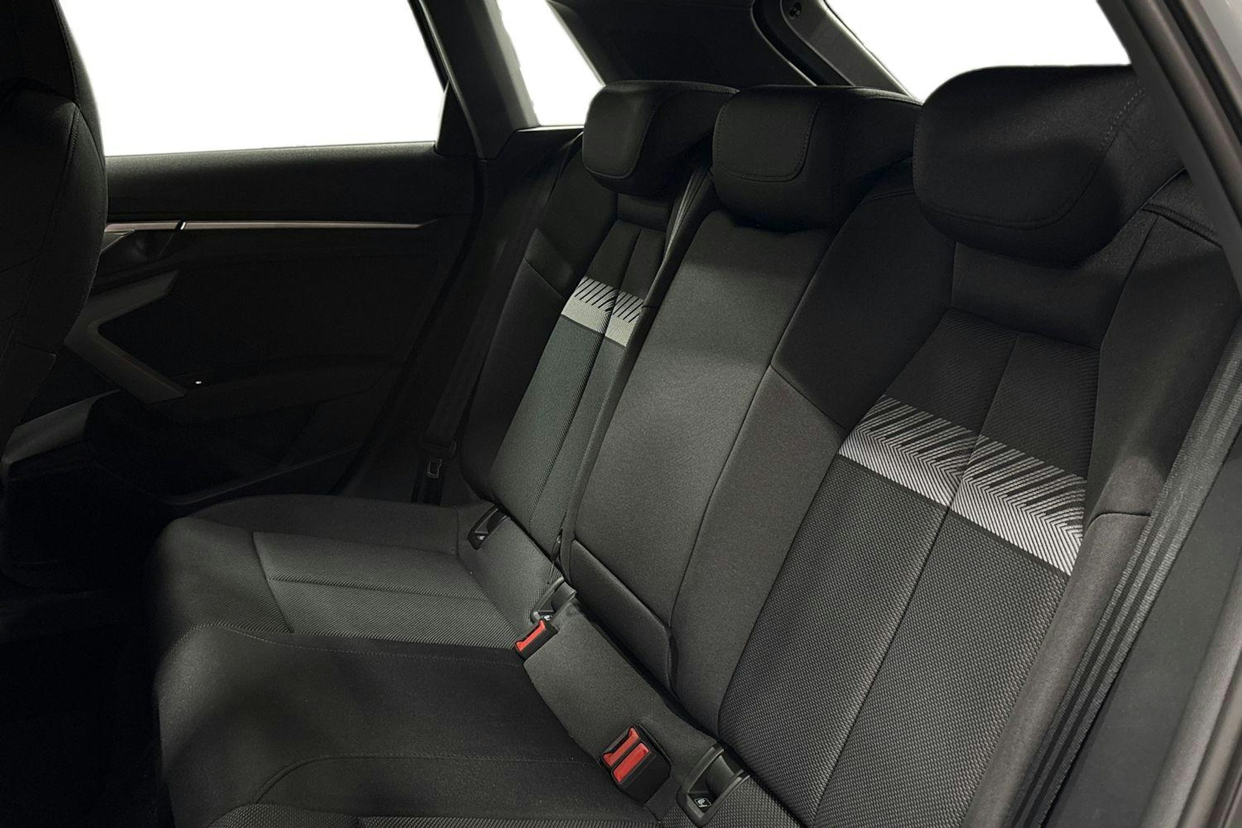 Harmaa Audi A3 2024 kuva 10.