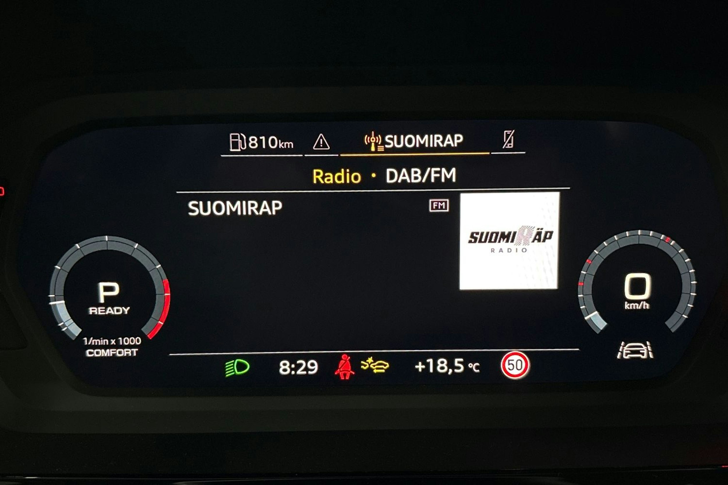 Harmaa Audi A3 2024 kuva 17.