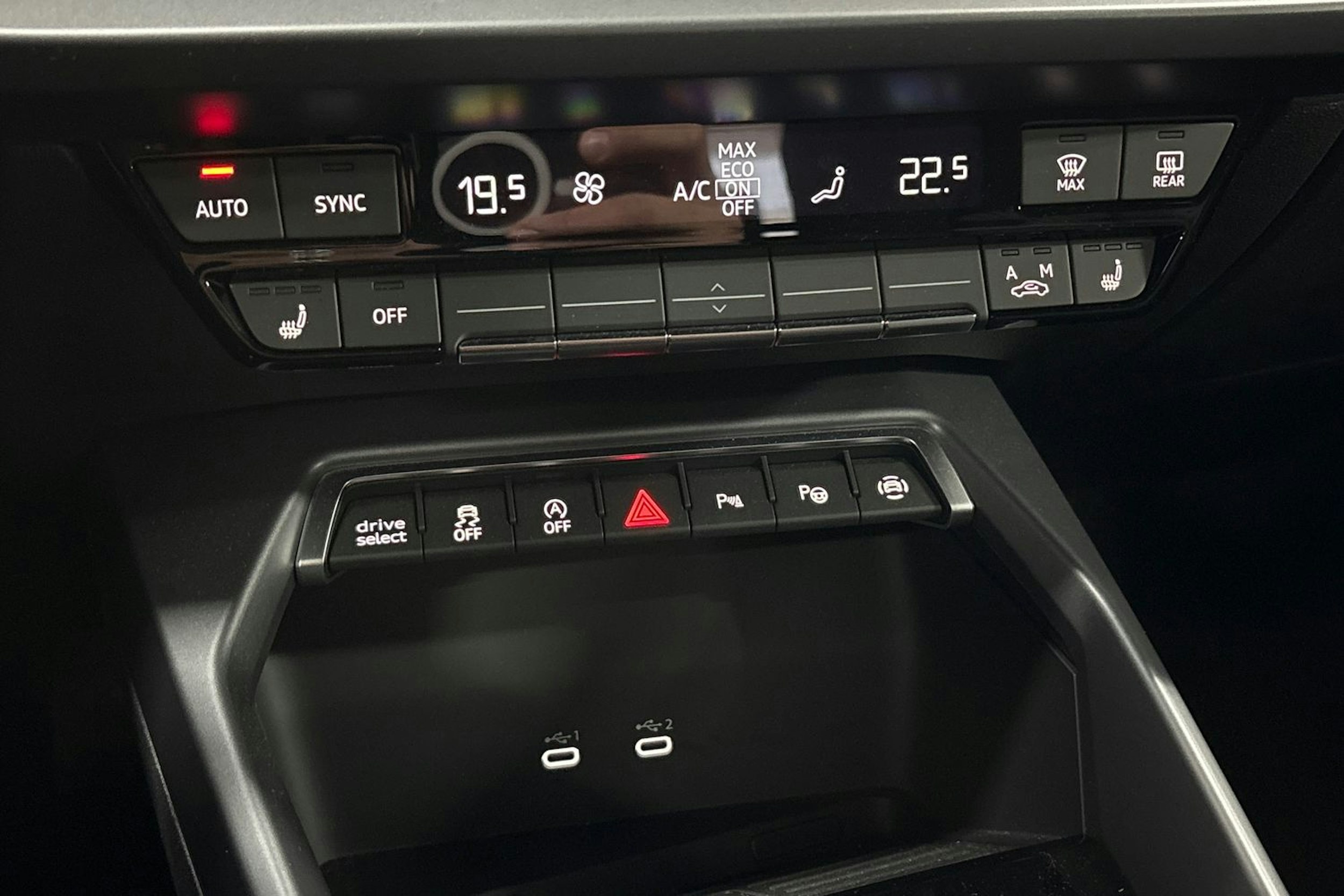 Harmaa Audi A3 2024 kuva 21.