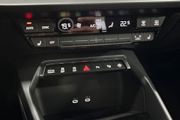 Harmaa Audi A3 2024 kuva 21.