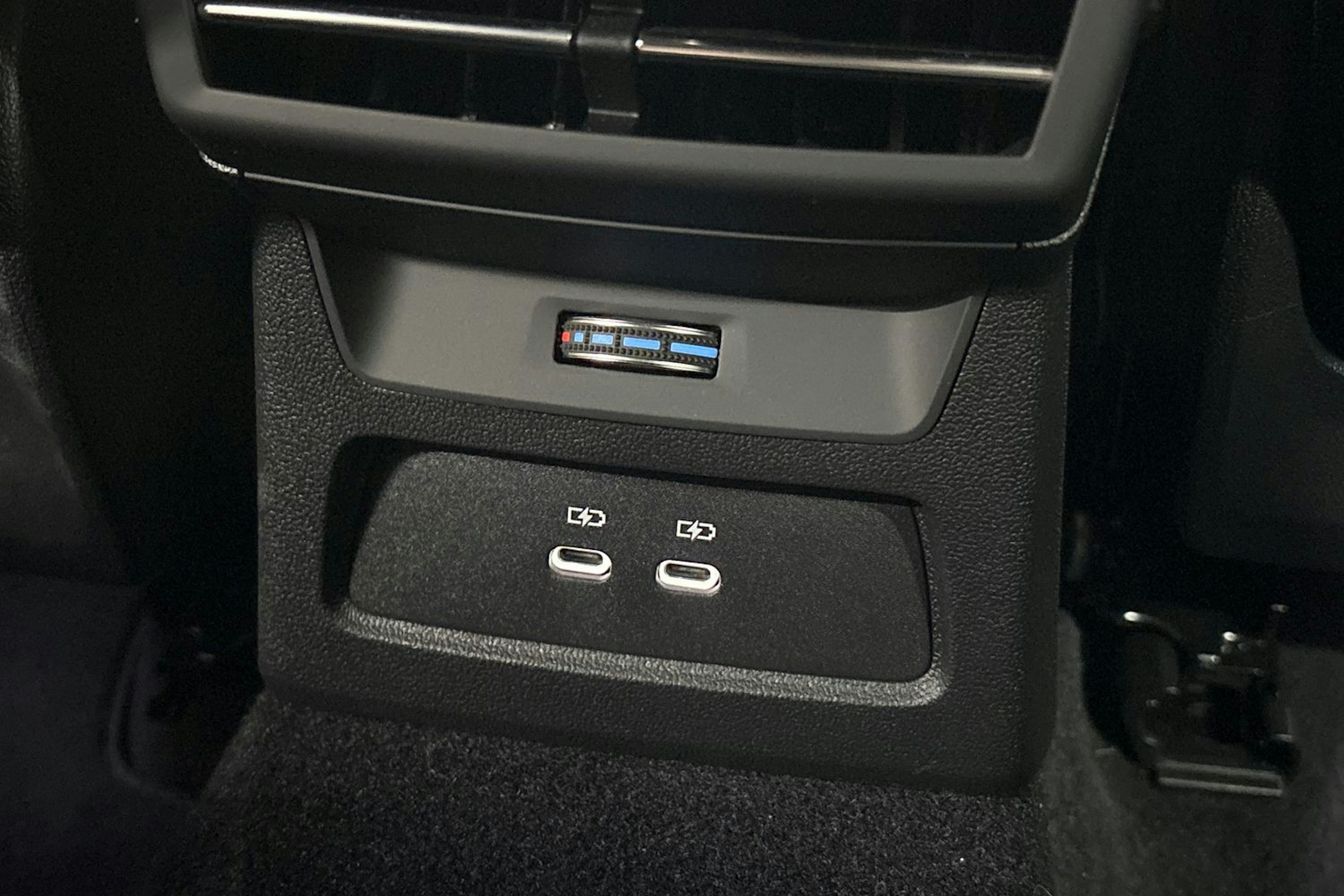 Harmaa Audi A3 2024 kuva 27.