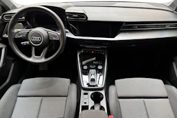 Valkoinen Audi A3 2024 kuva 9.