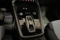 harmaa Audi A3 2025 kuva 25.