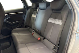 harmaa Audi A3 2024 kuva 8.