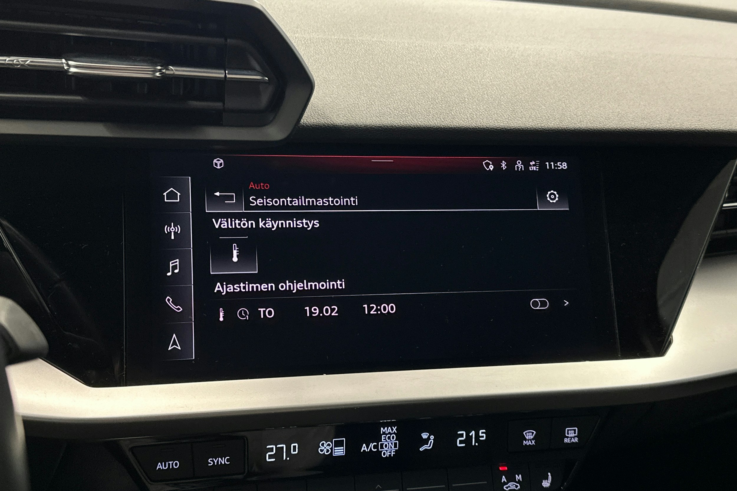 punainen Audi A3 2024 kuva 27.