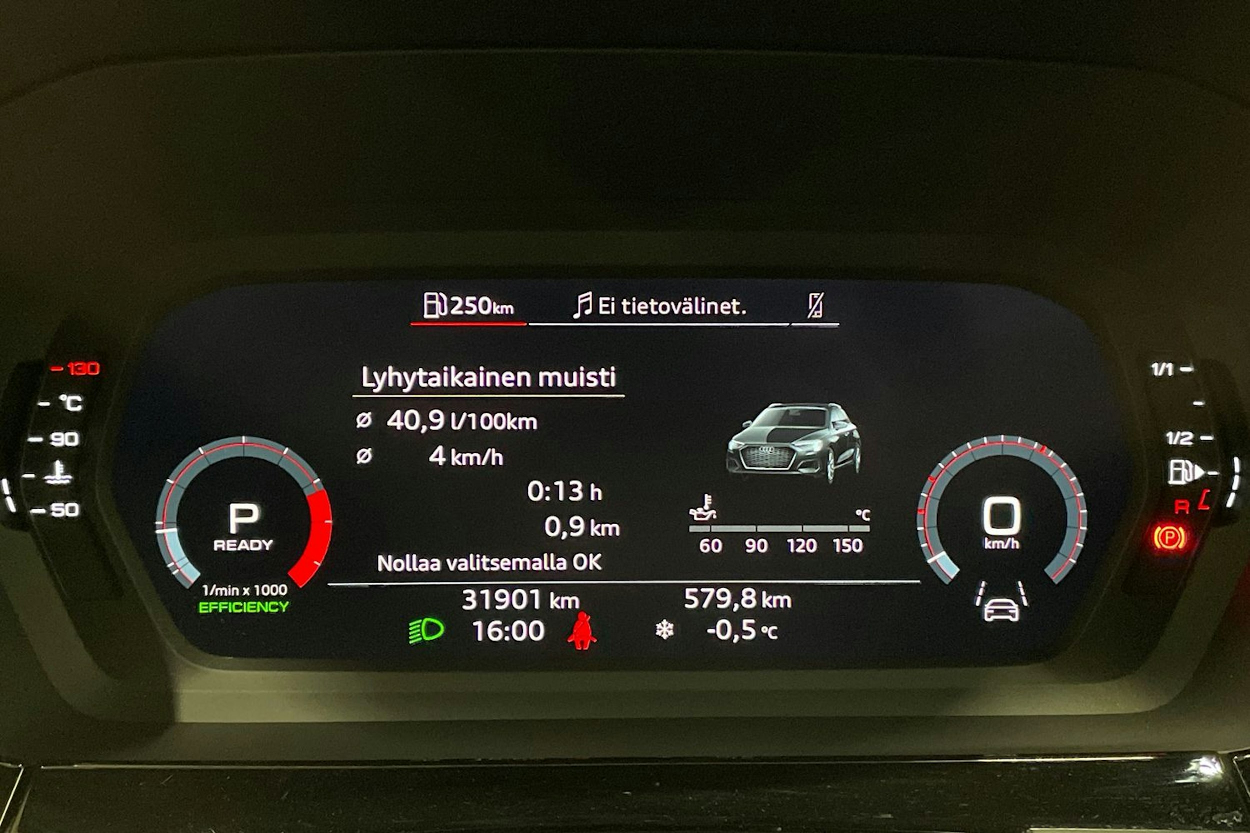 Valkoinen Audi A3 2024 kuva 16.