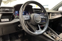 Valkoinen Audi A3 2024 kuva 28.