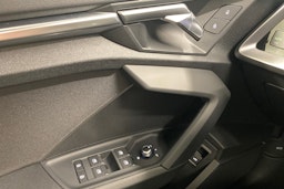 valkoinen Audi A3 2024 kuva 20.