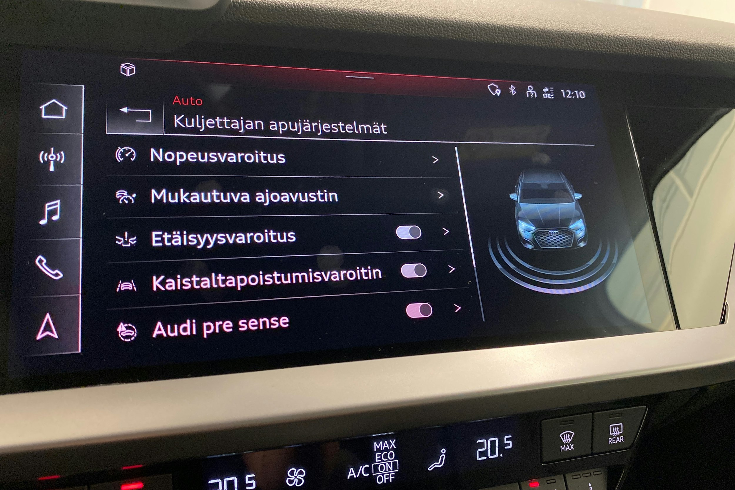 valkoinen Audi A3 2024 kuva 26.