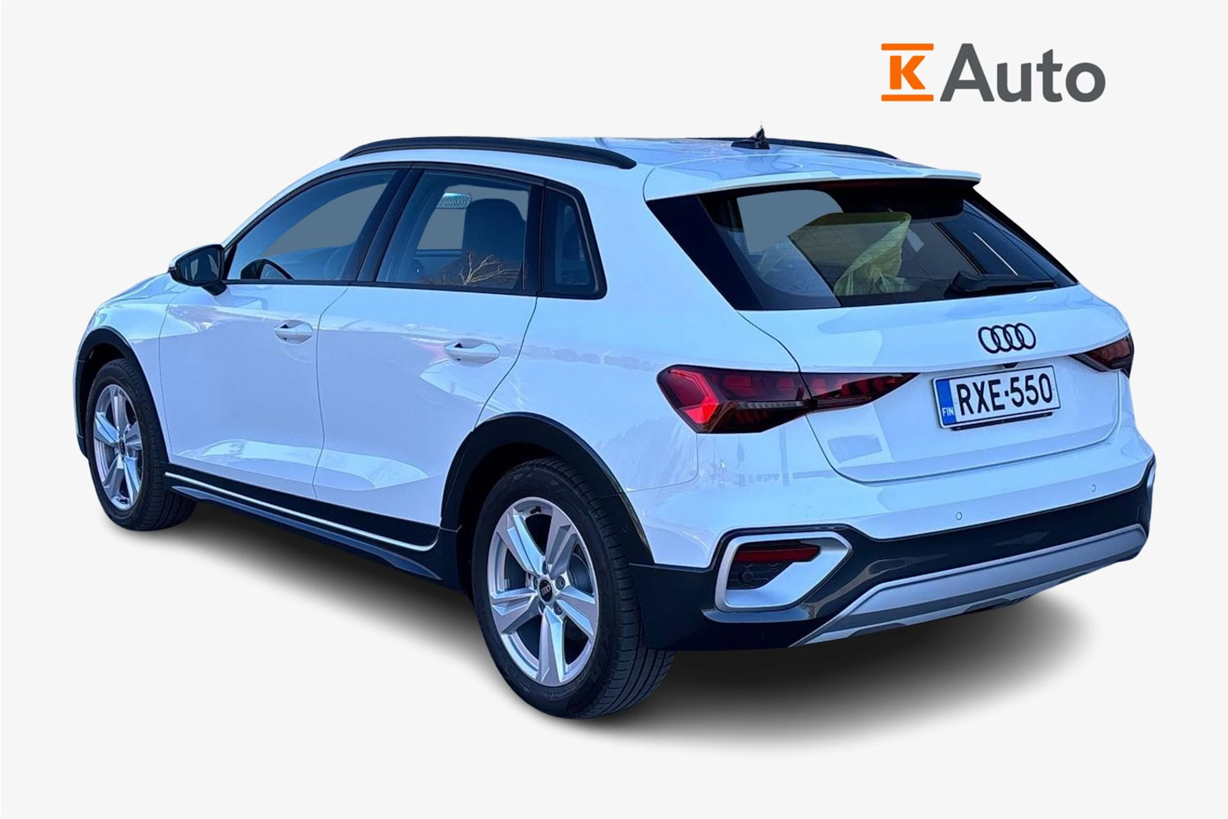 valkoinen Audi A3 2025 kuva 2.