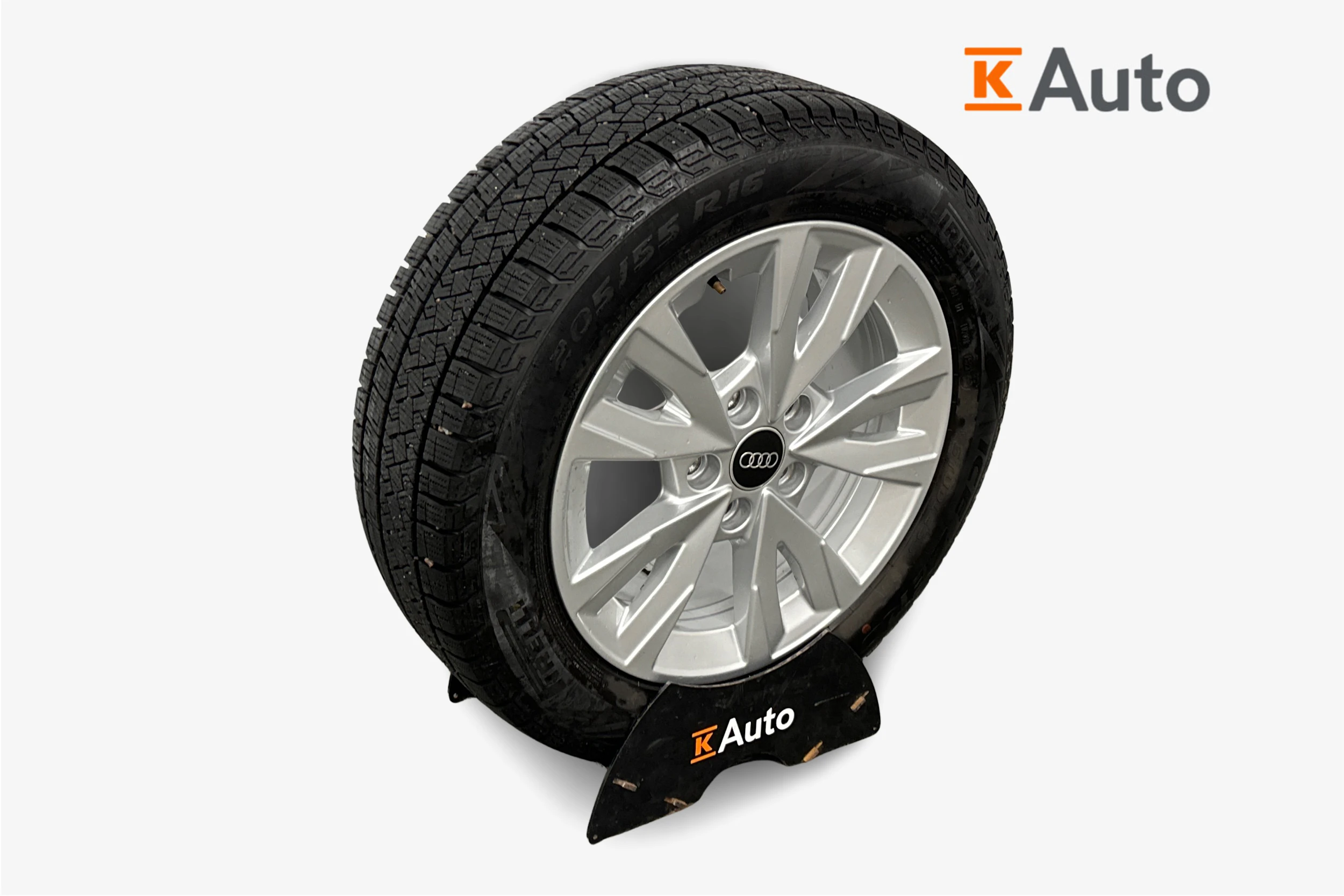 harmaa Audi A3 2025 kuva 9.