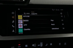 harmaa Audi A3 2025 kuva 18.