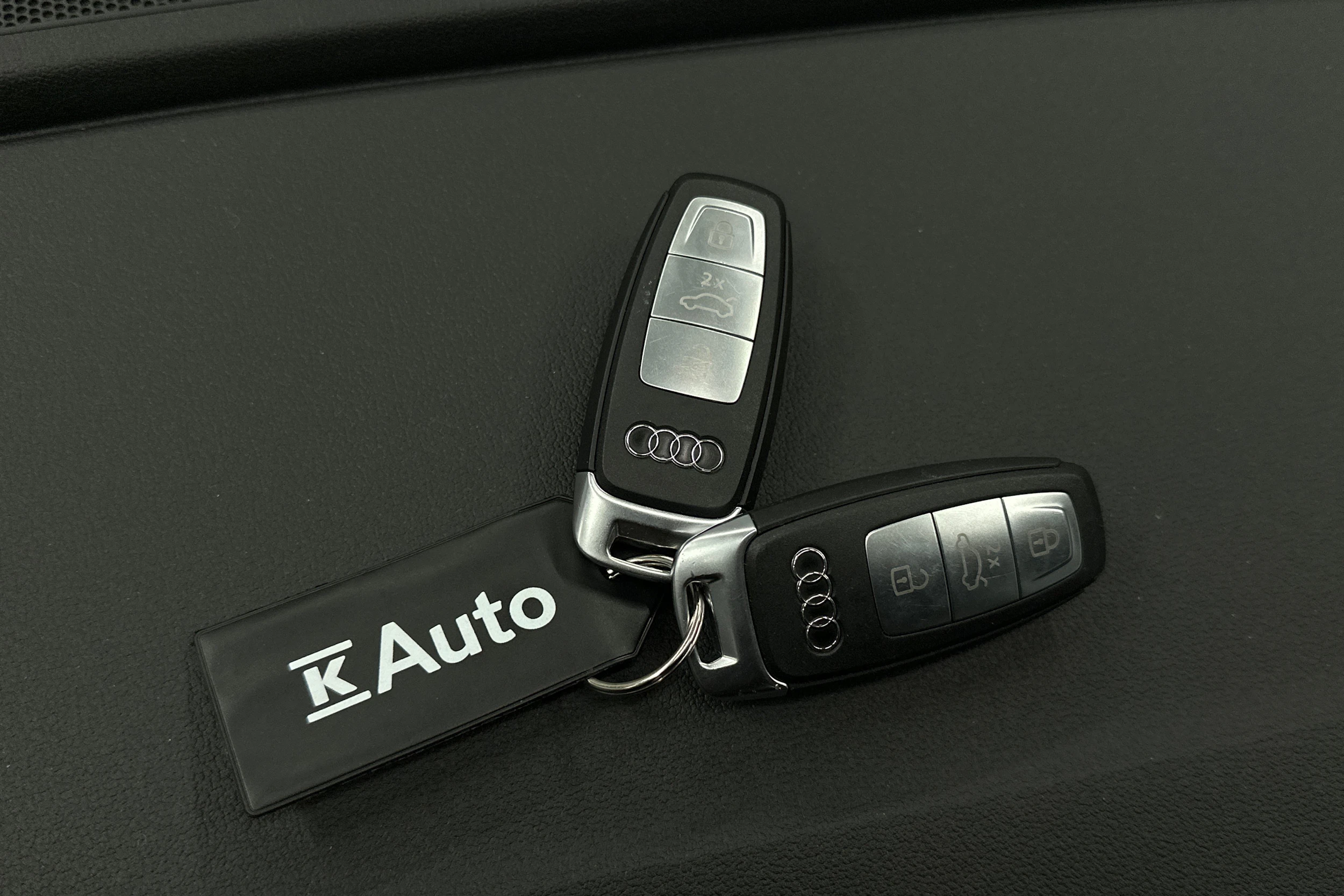 harmaa Audi A3 2025 kuva 37.