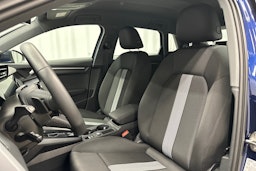 sininen Audi A3 2025 kuva 25.