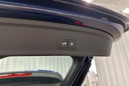 sininen Audi A3 2025 kuva 27.