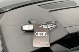 sininen Audi A3 2025 kuva 28.