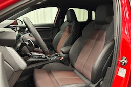 punainen Audi A3 2025 kuva 13.