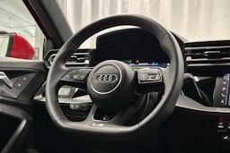 punainen Audi A3 2025 kuva 14.