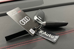 punainen Audi A3 2025 kuva 30.