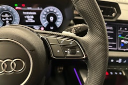 punainen Audi A3 2025 kuva 14.