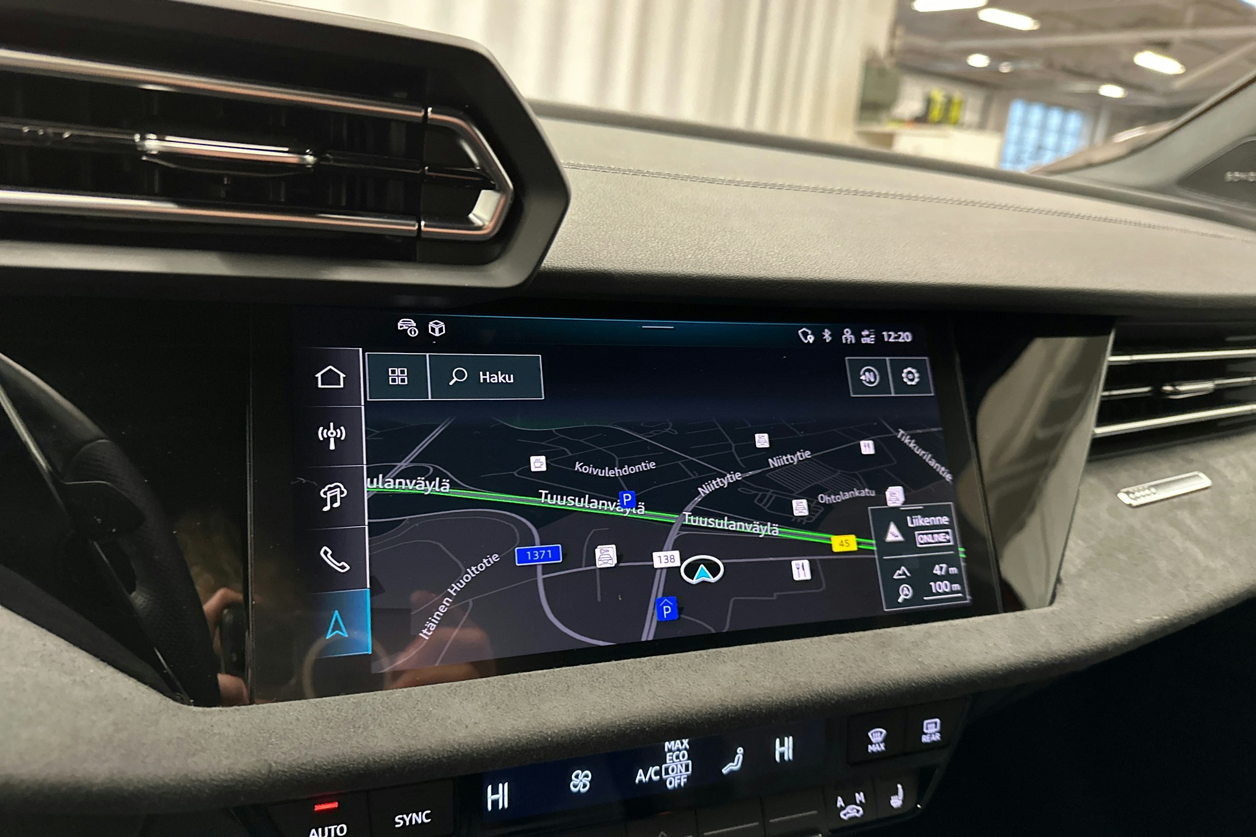 punainen Audi A3 2025 kuva 19.