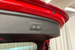 punainen Audi A3 2025 kuva 34.