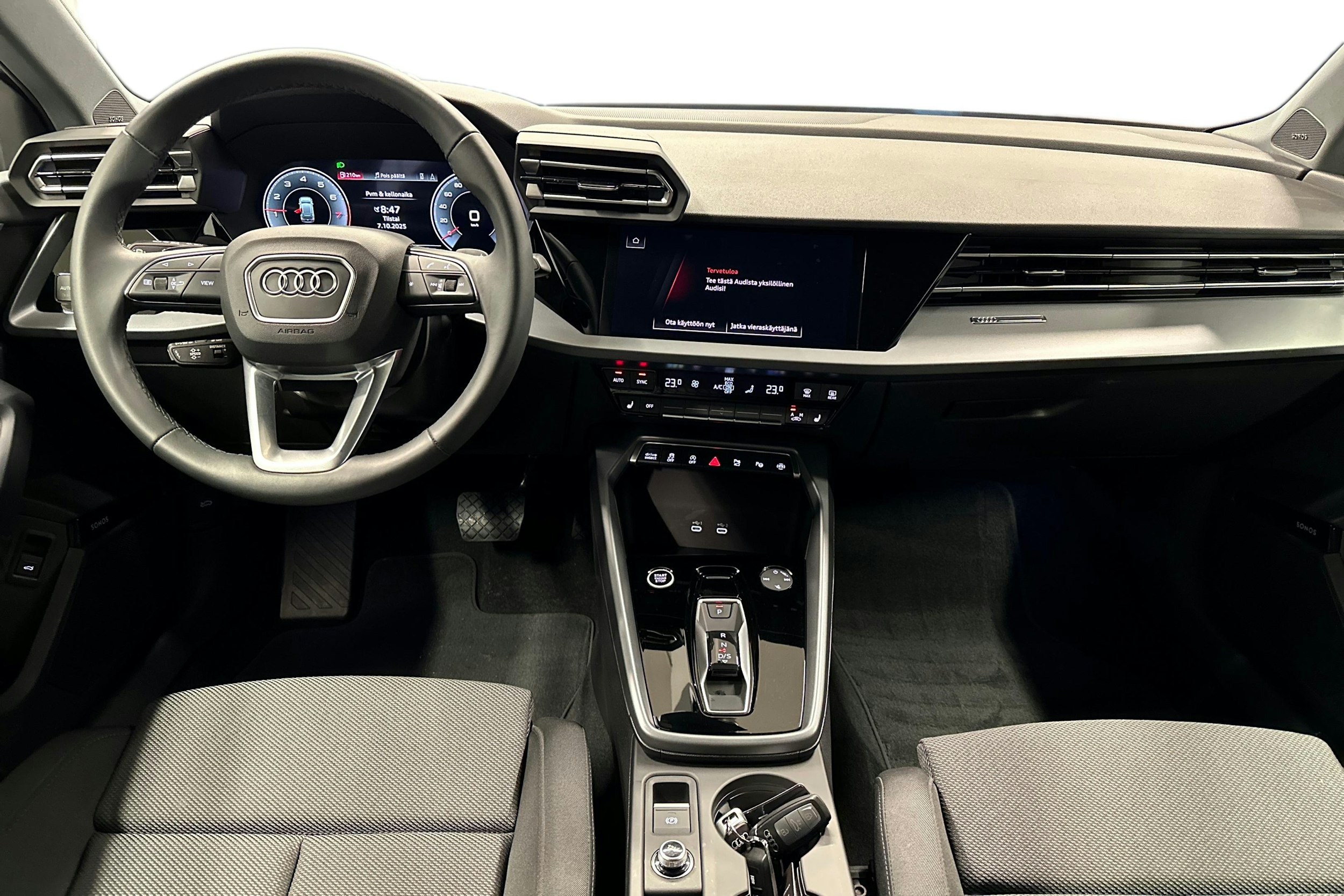 harmaa Audi A3 2025 kuva 9.