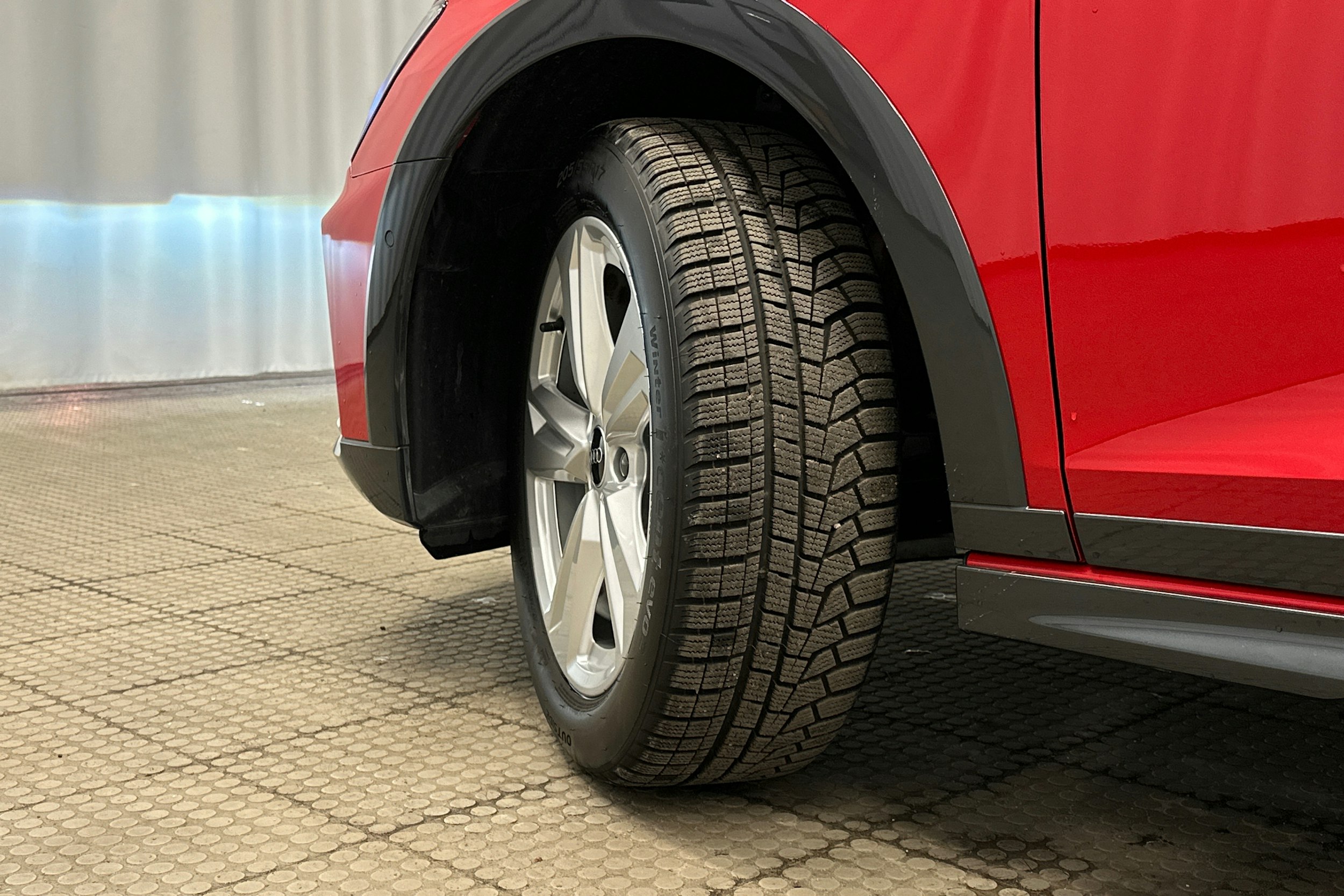 punainen Audi A3 2025 kuva 12.