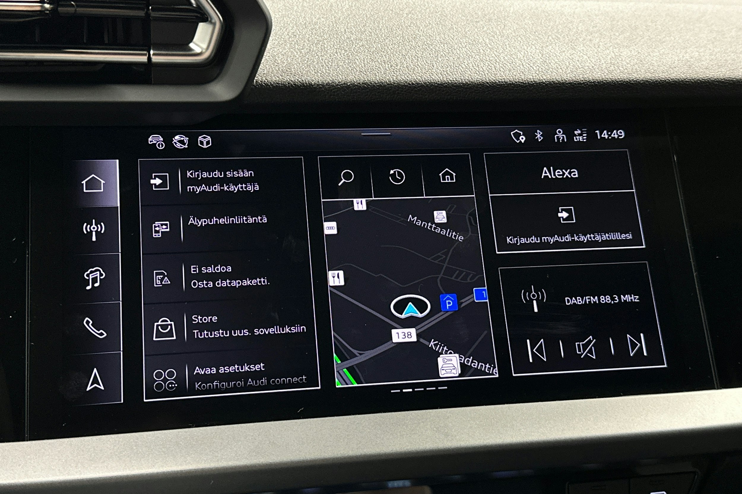 punainen Audi A3 2025 kuva 21.