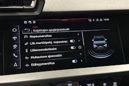 punainen Audi A3 2025 kuva 25.