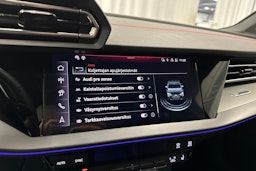 sininen Audi A3 2025 kuva 21.