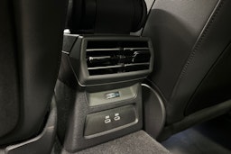 sininen Audi A3 2025 kuva 35.