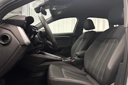 harmaa Audi A3 2025 kuva 12.