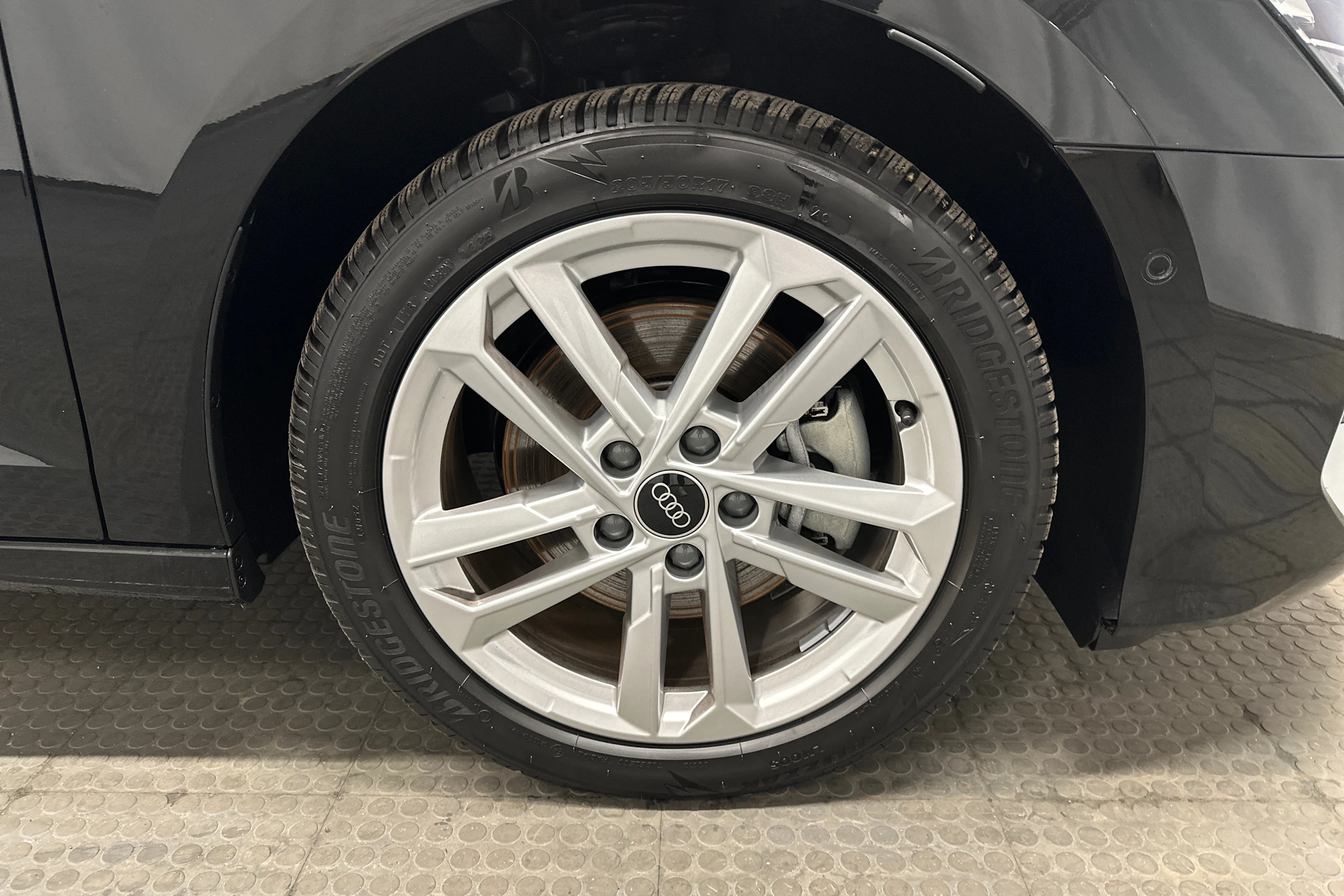 musta Audi A3 2025 kuva 10.